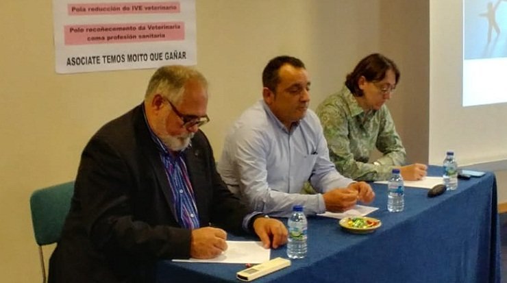 Sebastián Rutger, Alberto Silva y Delia Saleno presentaron CEVA Galicia.