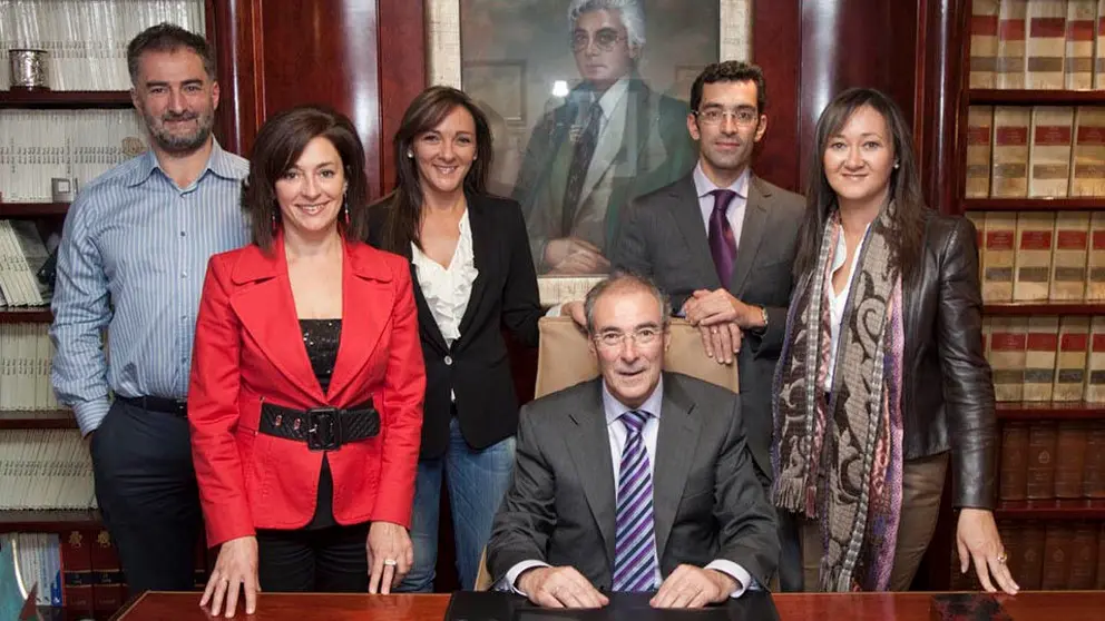 Cándido Alvarez Flores, Mónica Alvarez Flores, Marta Alvarez López, Cándido Alvarez Real, Alberto Alvarez Flores y Yolanda Álvarez López.