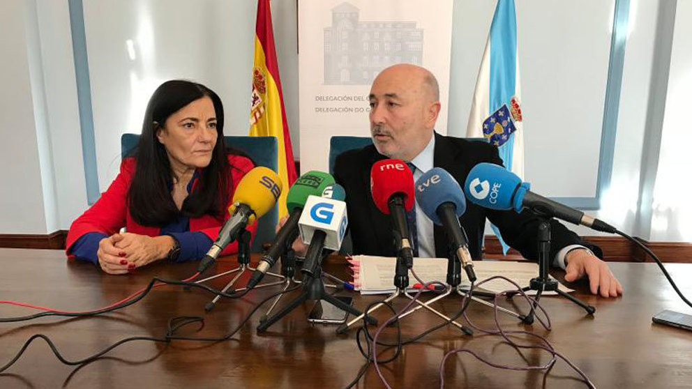 La subdelegada del Gobierno en Lugo, María Isabel Rodríguez, y el delegado del Gobierno en Galicia, Javier Losada.