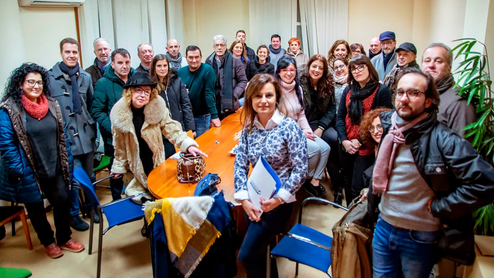 Asistentes a la reunión convocada por la Federación de Comercio de Ourense.
