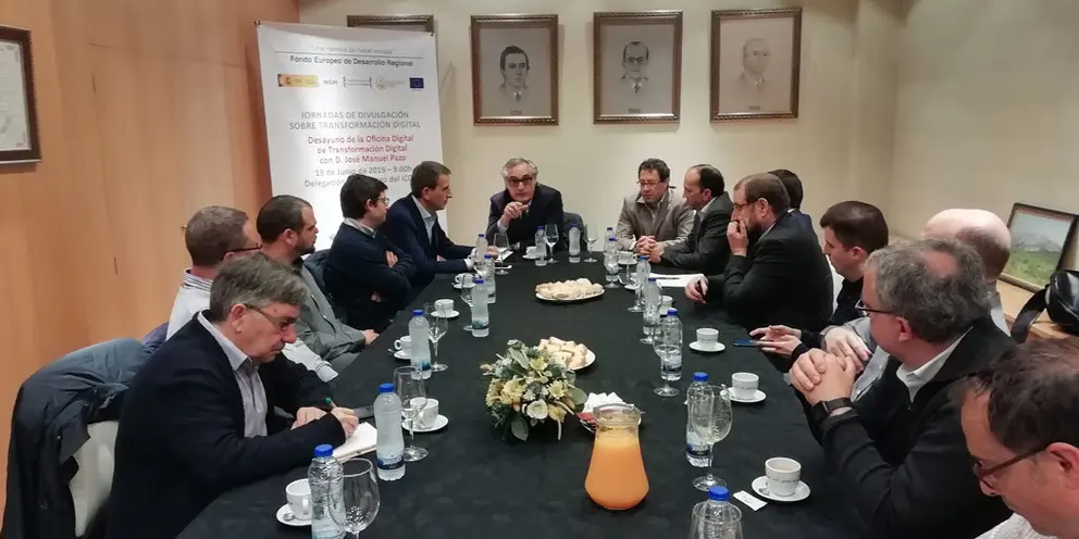 Desayuno sobre la digitalización del sector eólico en la delegación de Santiago del ICOIIG.