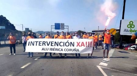 Protesta de trabajadores de Alu Ibérica A Coruña./PRENSA CCOO.