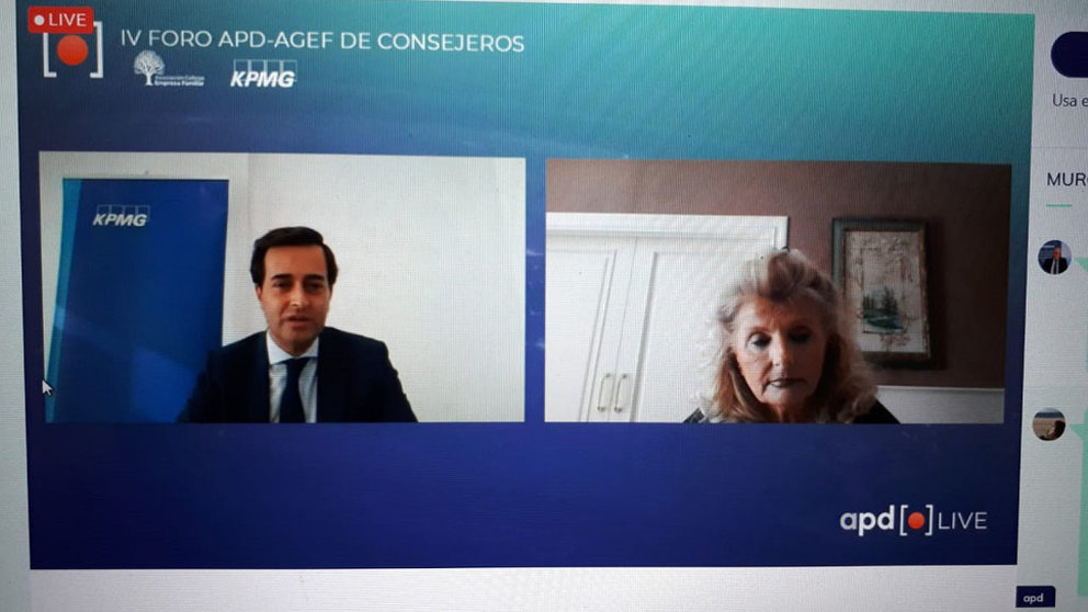 Daniel Fraga, socio responsable en Galicia KPMG, e Isabel Tocino, vicepresidenta del Banco Santander, en el IV Foro del Consejero.