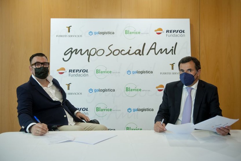 El presidente del Grupo Social Amil, Alberto Amil, y el vicepresidente de Fundación Repsol, António Calçada.