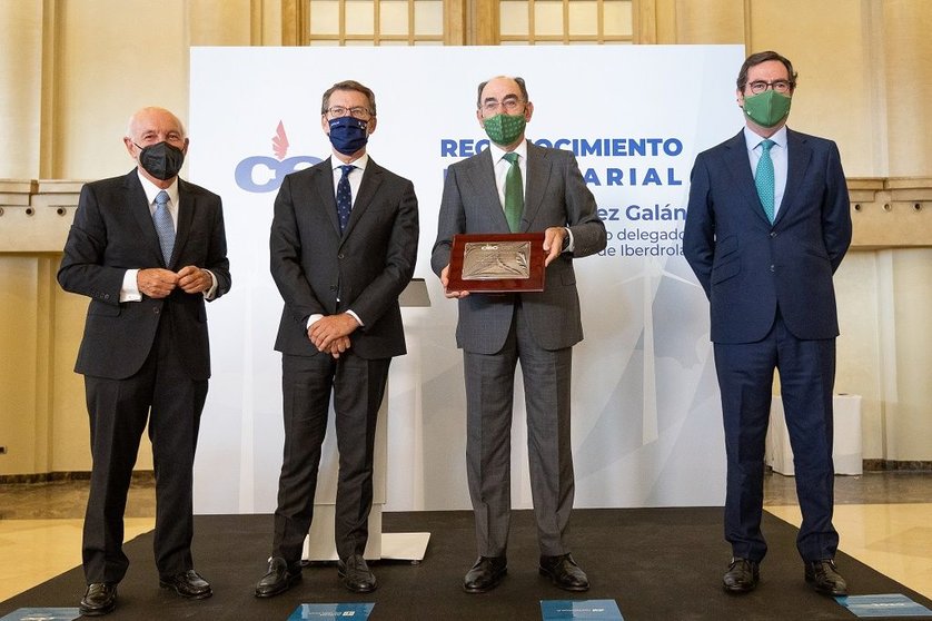 Antonio Fontenla, Alberto Núñez Feijóo, Ignacio Sánchez Galán (con el reconocmiento de la CEC) y Antonio Garamendi.