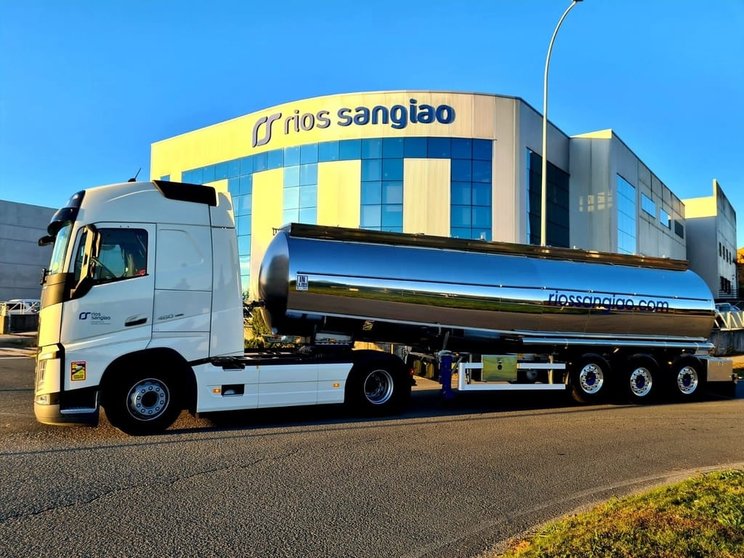 La empresa de transportes Rios Sangiao estrena un nuevo servicio de silos isotérmicos para sus clientes.