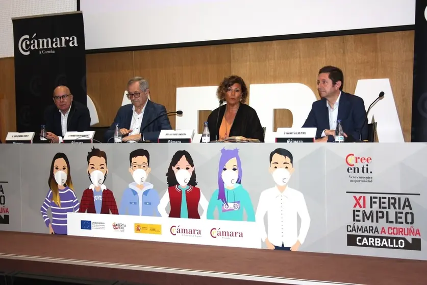 Inauguración de la Feria de Empleo de la Cámara celebrada en Carballo.