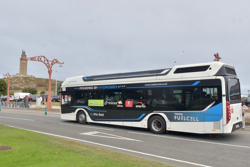 Los trayectos de prueba con pasajeros se iniciarán este martes 23 en la línea 1 del transporte urbano de A Coruña.