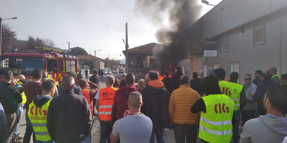 Piquetes en la huelga del sector siderometal de Ourense./CIG.