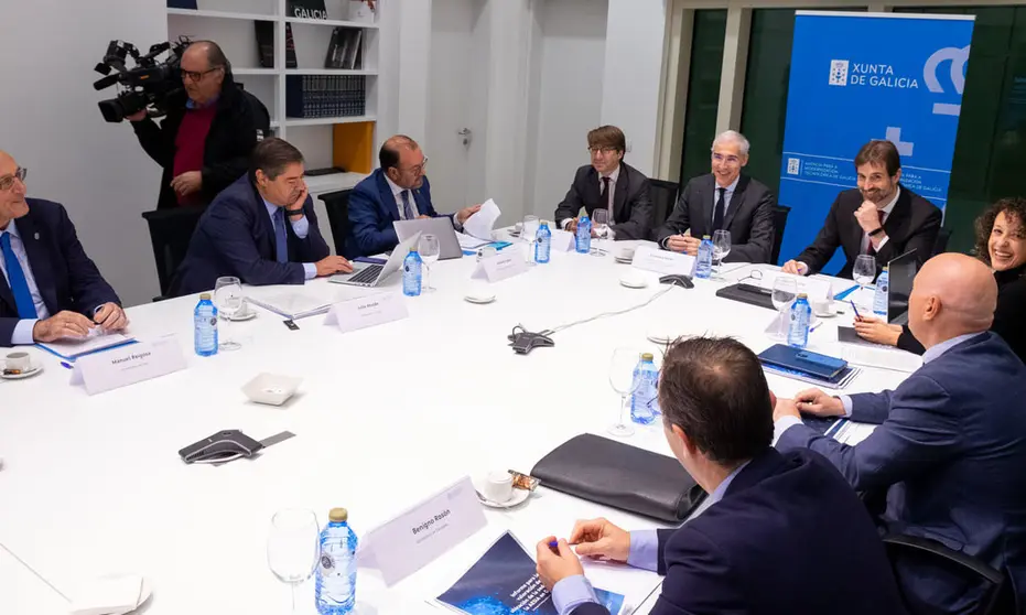 Representantes de la Administración gallega, las tres universidades y la Eurorregión integran el nodo galicIA.