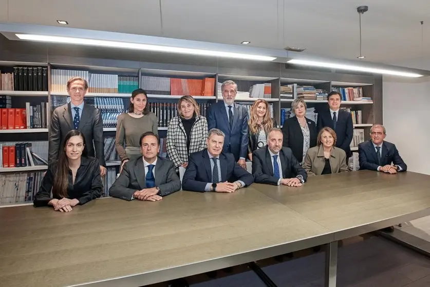 Junta de gobierno del Colegio de Economistas de A Coruña.