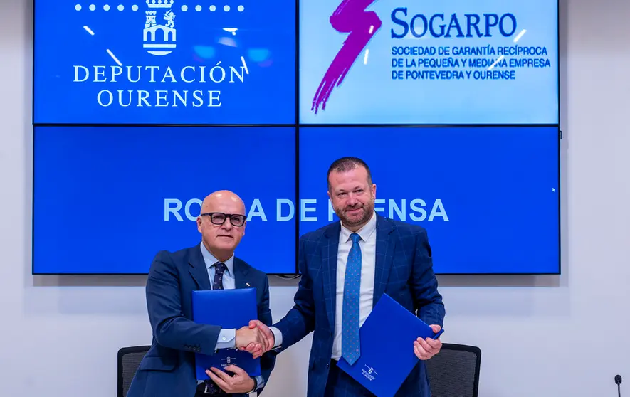 Manuel Baltar, presidente da Deputación de Ourense, e Artur Yuste, presidente de Sogarpo./A.PAZ.