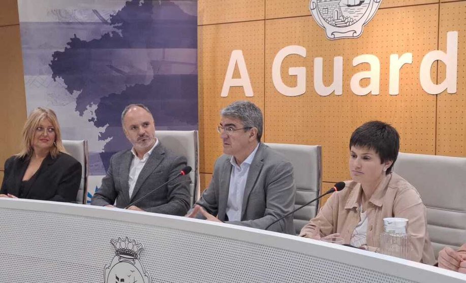 La gerente de SEA, el delegado de la Zona Franca de Vigo, el alcalde de A Guarda y la alcaldesa de O Rosal.