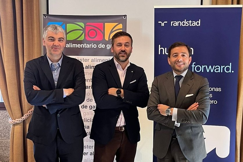 Roberto Alonso, director de Clusaga; Rubén Manso, director de zona de Randstad Trabajo Temporal, y Daniel Lorenzo, director de Public Affairs de Randstad.