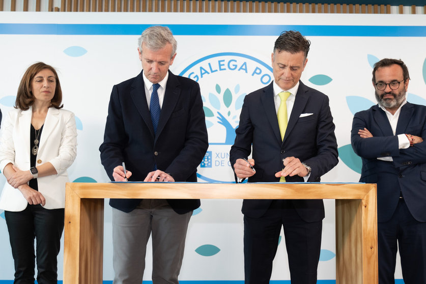 Firma Adhesión Grupo Nueva Pescanova Alianza Galega polo Clima.
