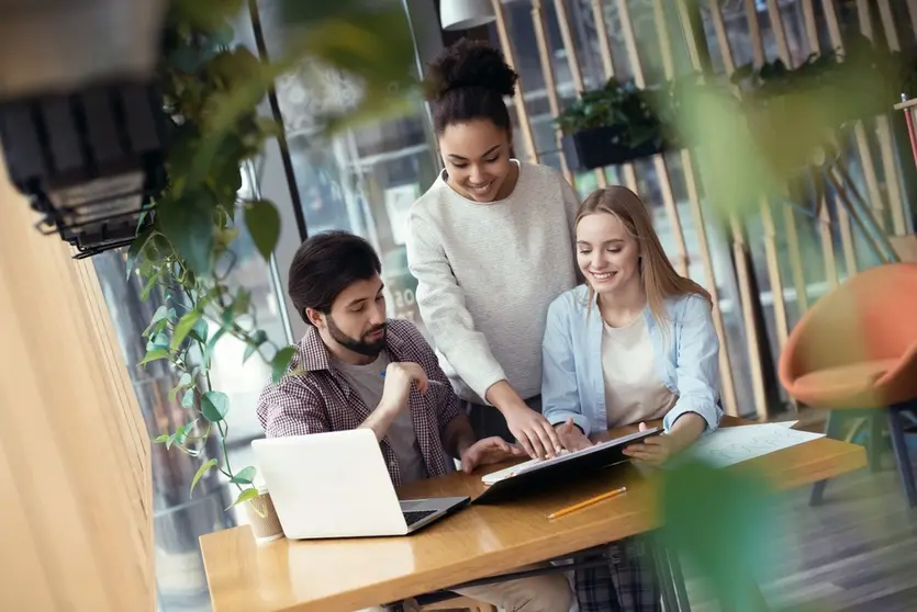 Cesuga, EF Business School y Lidera Knowledge impartirán el programa "Generación Digital Pymes".