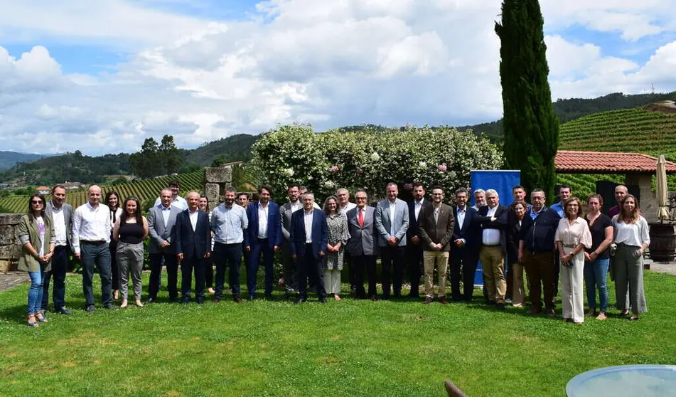 Asistentes a la VII Reunión Casal de Armán, organizada por el Foro Económico de Galicia.