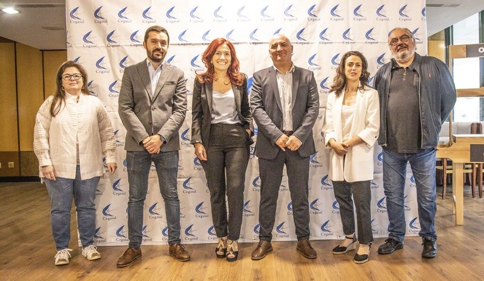 Elena Rodríguez, Felipe Ovalle, Maika Vidal, Mino Martínez, Silvia Alende e Ignacio Rodríguez, la nueva junta directiva de Cegasal.