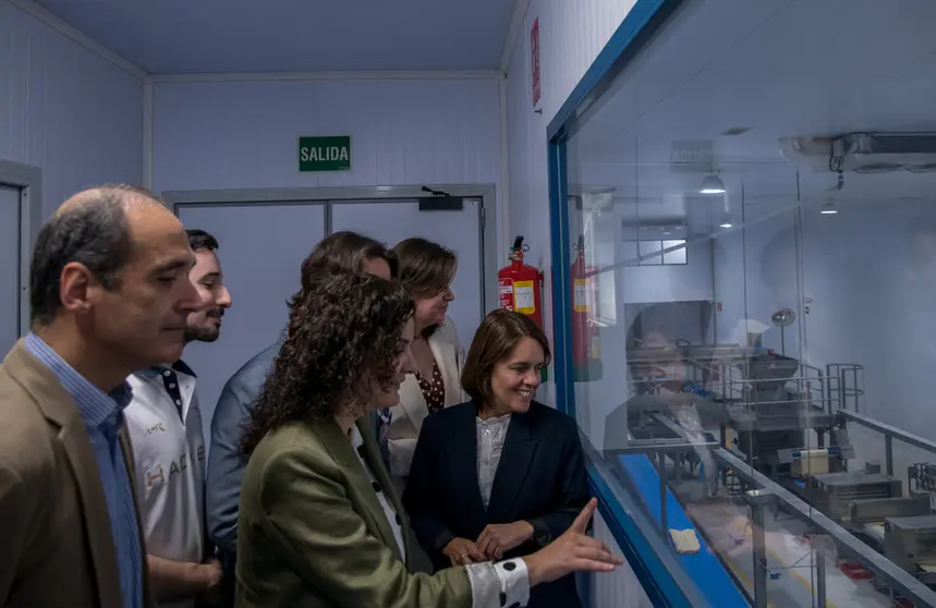 Visita de la directora de GAIN a las instalaciones de  la empresa Congalsa.