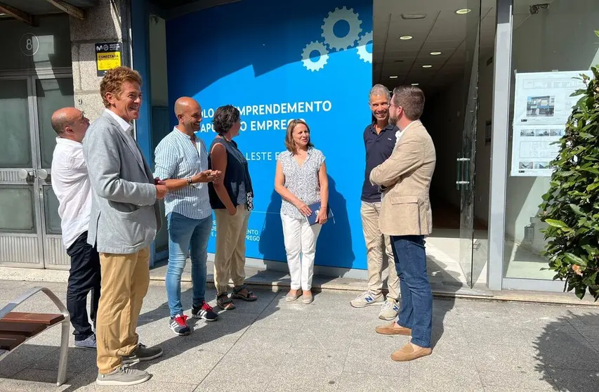 O secretario xeral de Apoio ao Emprego, Traballo Autónomo e Economía Social, Pablo Fernández, visitou no Porriño as instalacións do Polo de emprendemento de Pontevedra Leste e Sur..
