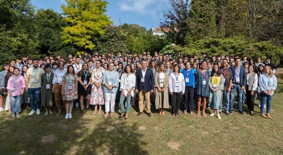 Foto de inauguración del curso académico en el campus de Oleiros de Cesuga y EFBS.