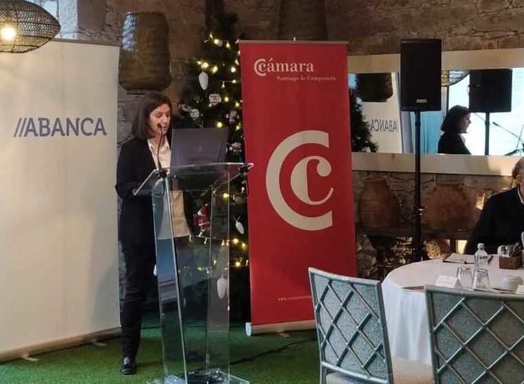 María Pais, presidenta da Cámara de Comercio de Santiago, durante a súa intervención na xornada.
