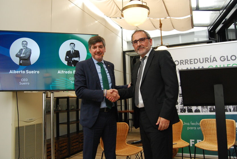 Alfredo Blanco y Alberto Sueiro han firmado el acuerdo de fusión entre las corredurías S4 y Sueiro.